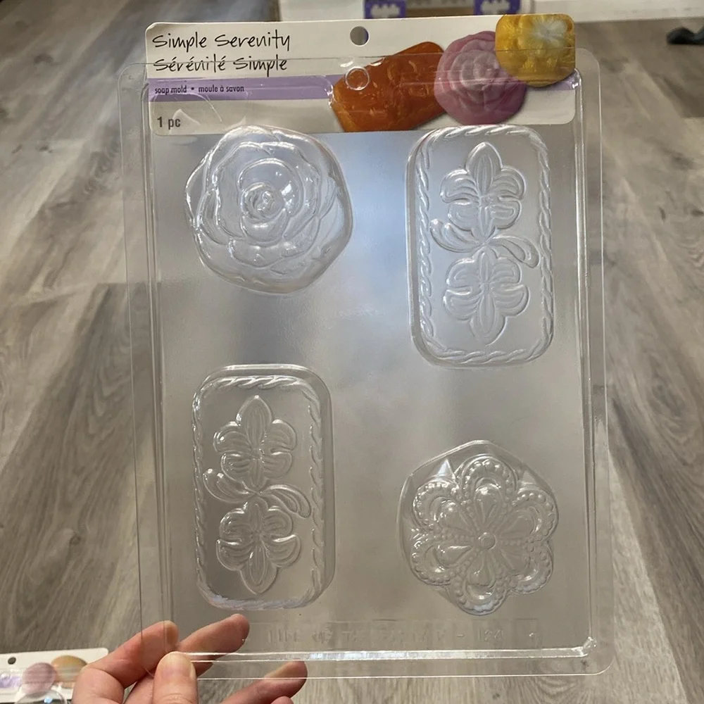 Set of 3 ArtMinds Soap Molds - Picture 4 of 5